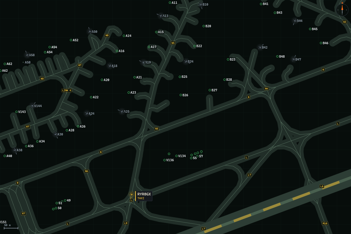 The ground radar in the new look: taxiways at their real width, free stands as green rings